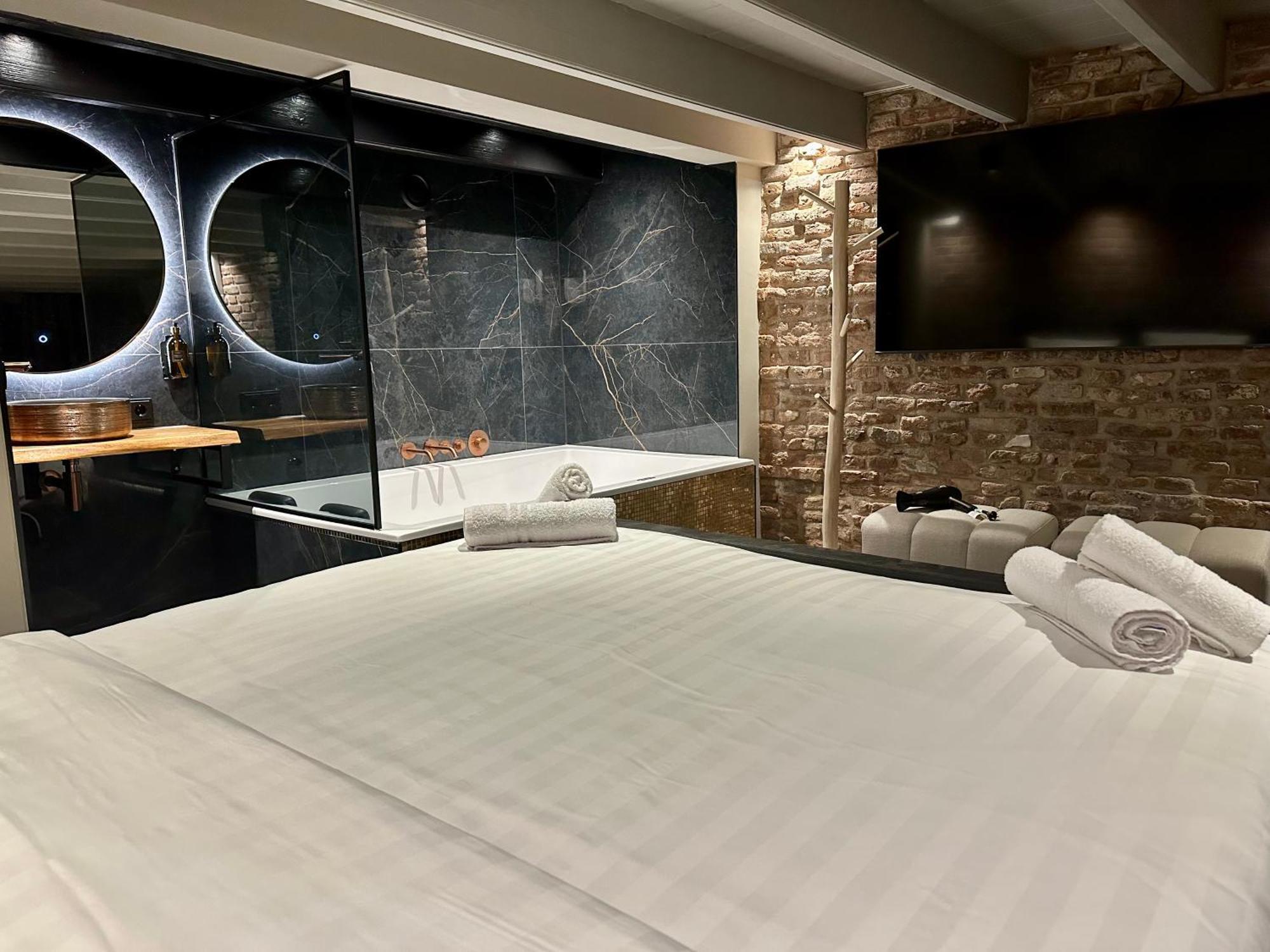 Hotel De Prince Nijmegen Ngoại thất bức ảnh